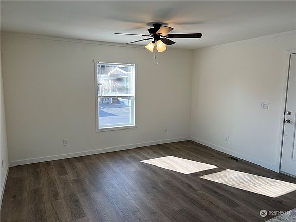 5th image of 5625 113th Avenue E #62