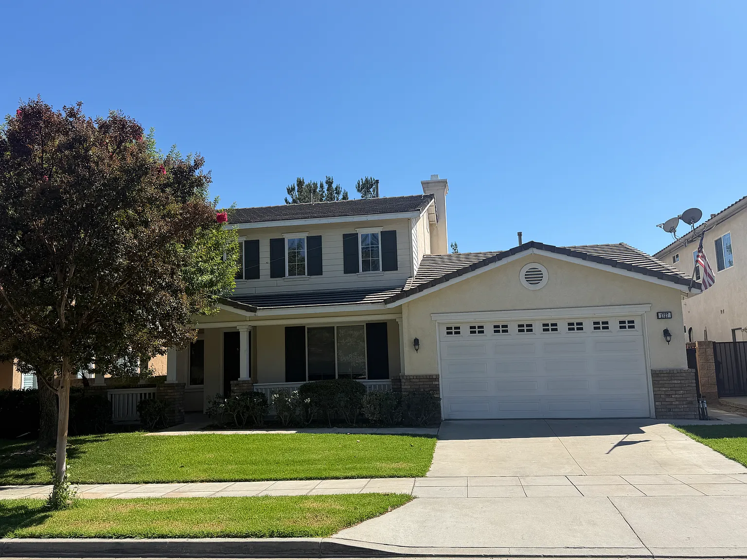 5 bed, 3192 sqft, $4,300 — Photo 1