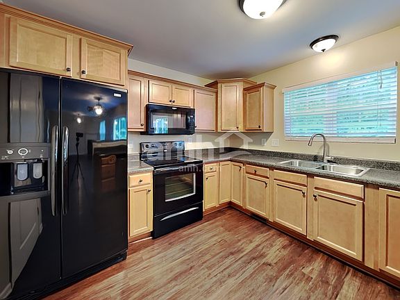 3rd image of 2716 Leesa Ann Ln
