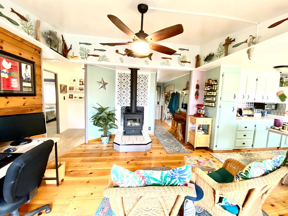 1st image of 64100 N Highway 97 Unit 36