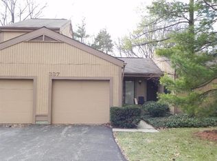 337 Walnut Ln, Mason, OH