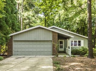 300 King Charles Ln, Cary, NC 27511