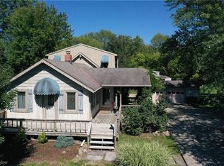 6423 Lewis Rd, Olmsted Township, OH 44138