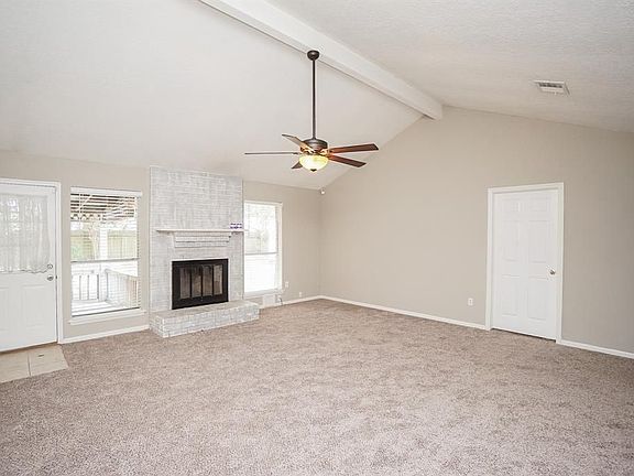 5th image of 819 Red Rock Canyon Dr