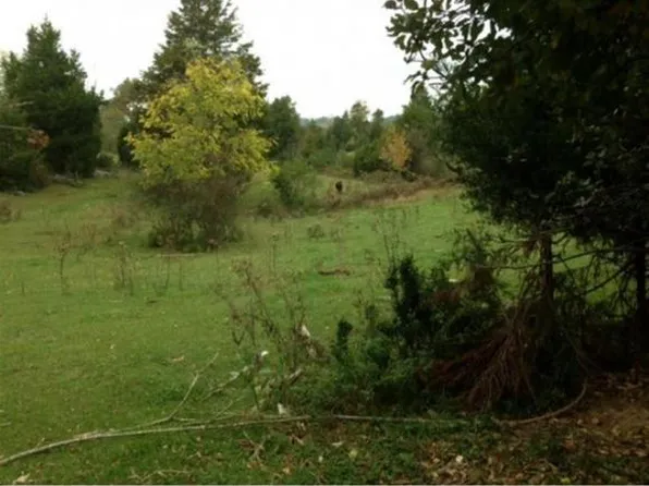 250 Droke Ln #&-260, Jonesborough, TN 37659