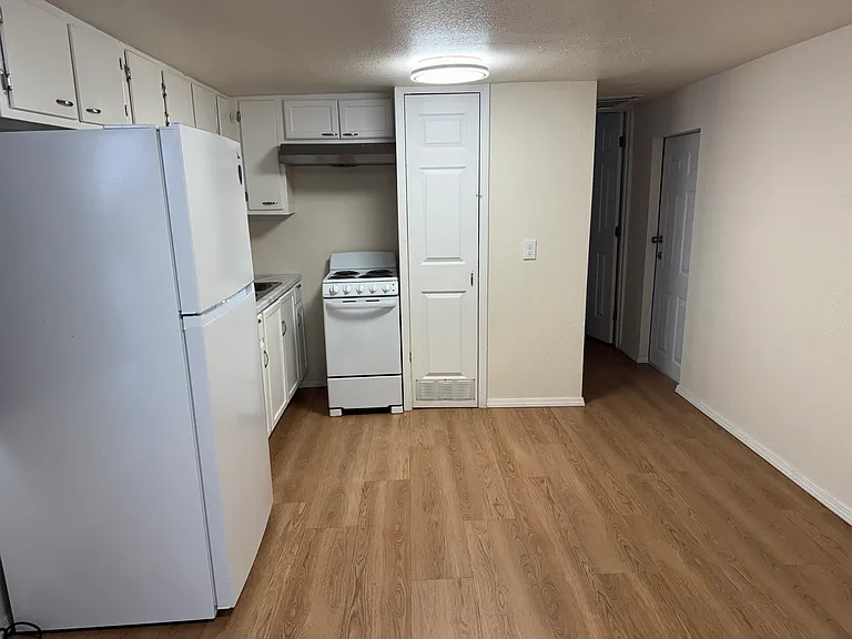 6725 Acoma Rd SE #17 — Photo 6