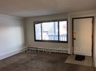 8850 Cordell Cir APT 3, Anchorage, AK 99502