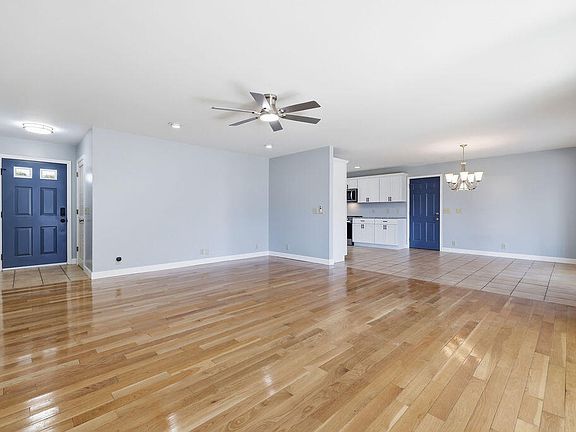 4th image of 801 Guthrie Dr