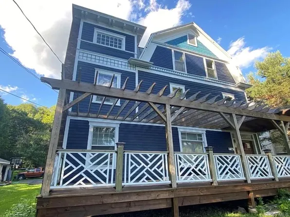 1 Prospect Street, Stamford, NY 12167