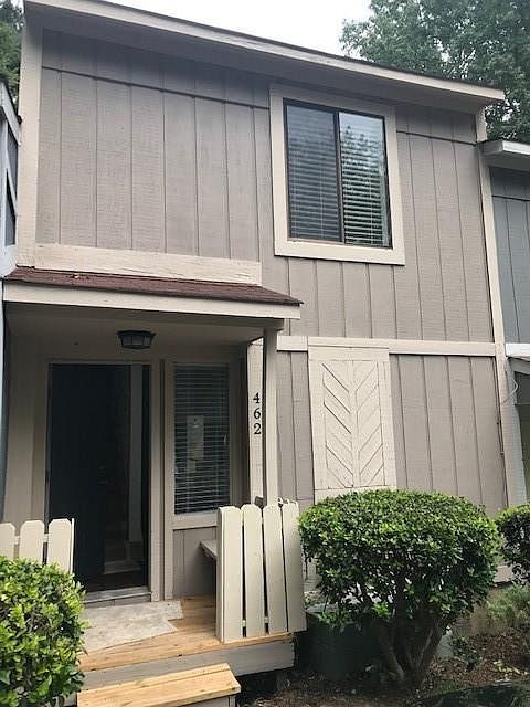 1st image of 462 Forest Hills Dr