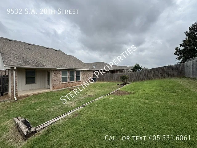9532 SW 28th St — Photo 30