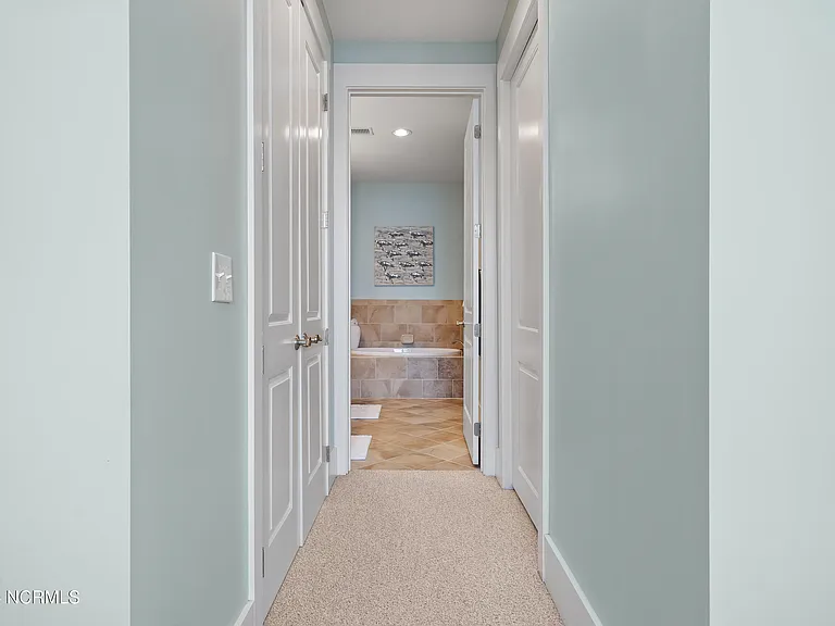 2537 Saint James Dr SE #807 — Photo 33