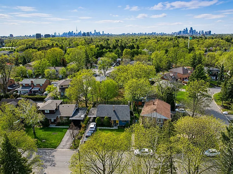 10 Ternhill Cres — Photo 13