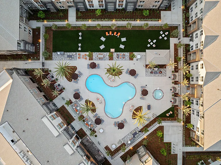 All the luxury amenities you need right here at Ona