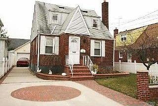 1st image of 1463 Surprise St