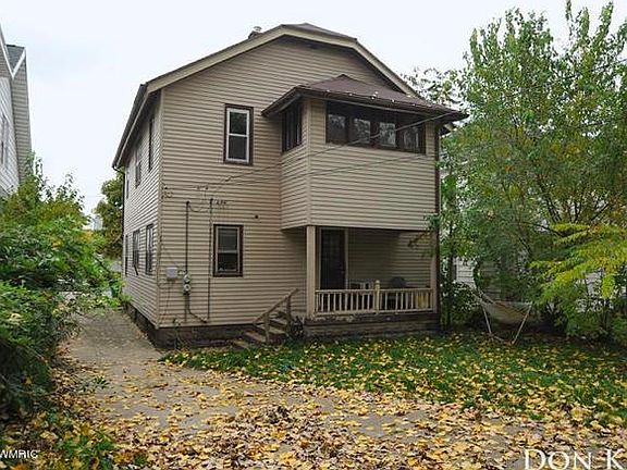 4th image of 730 Crescent St NE #2