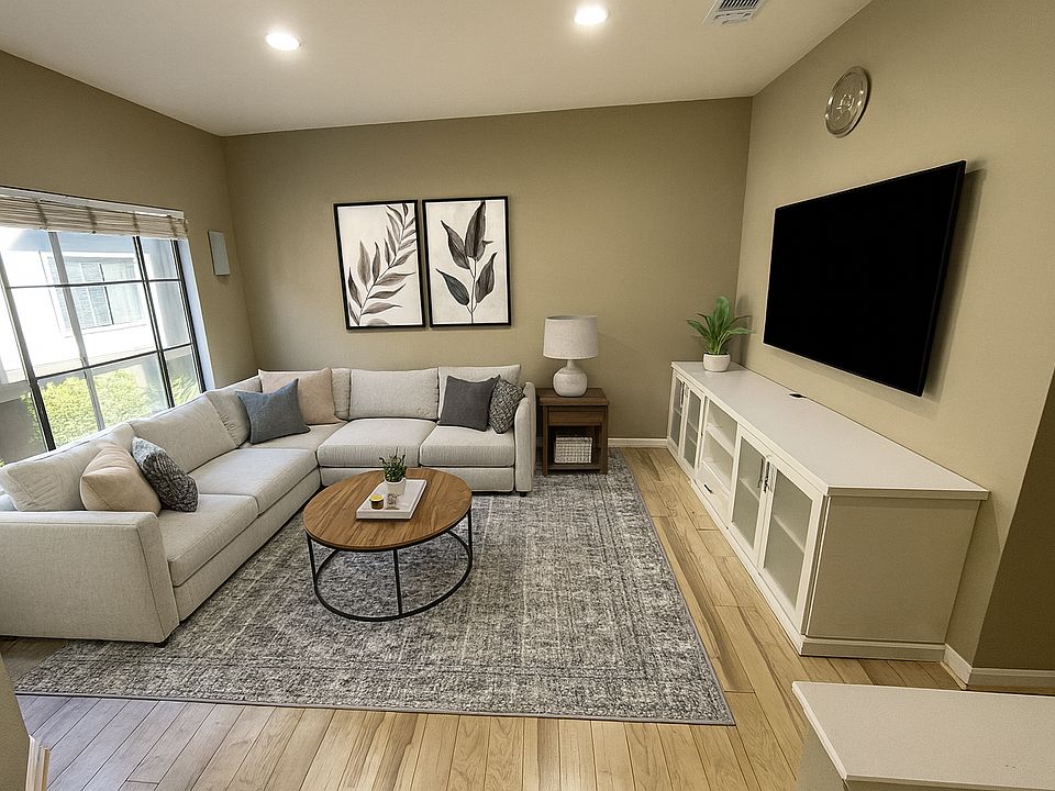 1st image of 765 Carmel Ave
