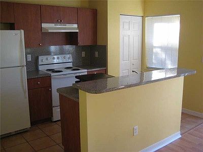 4th image of 4967 Leeward Ln #3006