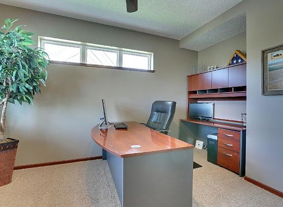 3rd image of 10144 Florida Cir N
