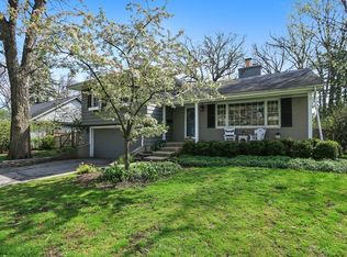 759 Rockland Ave, Lake Bluff, IL