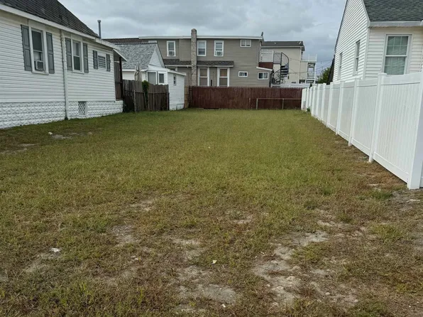 1208 New York Ave, North Wildwood, NJ 08260