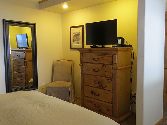 Mstr bedroom 