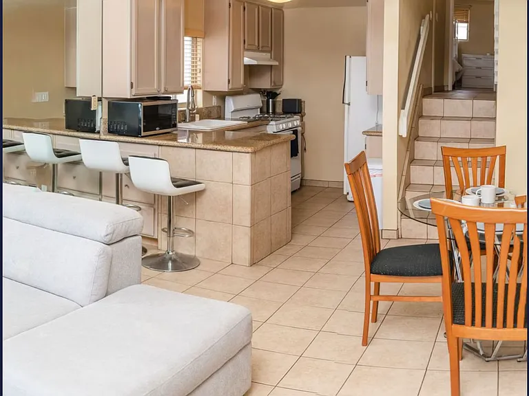 3261 Ocean Front Walk #2B — Photo 35