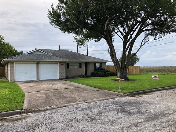 2nd image of 1125 Brookhollow Dr