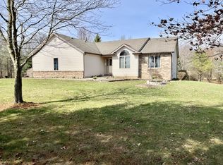 3500 E 1100th Rd N, Roanoke, IN 46783