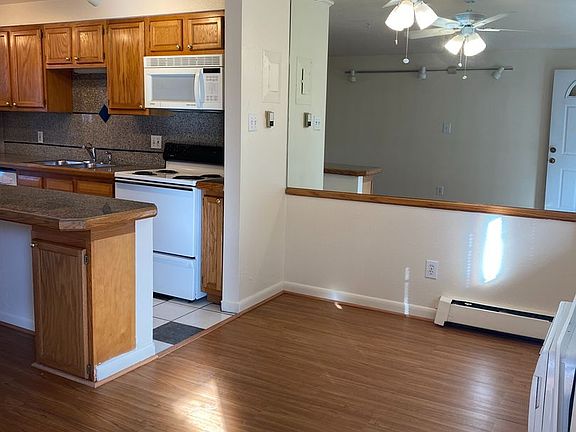 3rd image of 640-680 S Lashley Ln #640-306