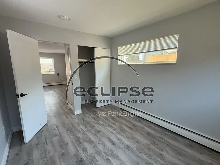 Summit View Apartments — Photo 129