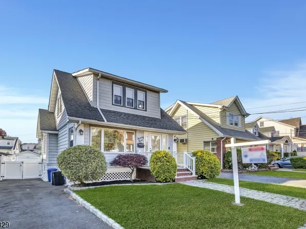 29 Garden Ave, Belleville Twp., NJ 07109