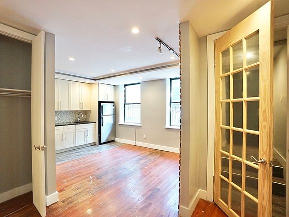 5th image of 235 W 146th St APT B