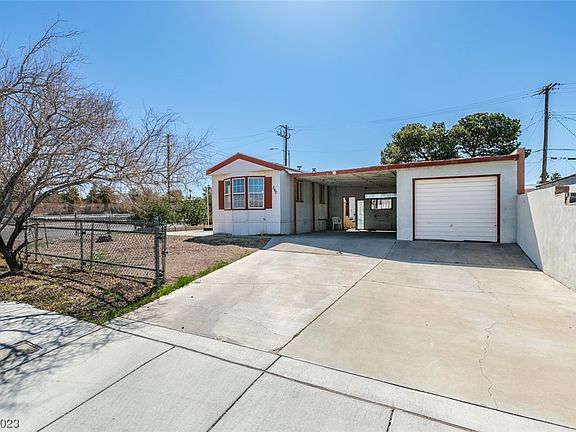 2nd image of 260 Mojave Ln