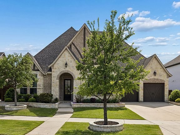 2nd image of 4301 Porosa Ln