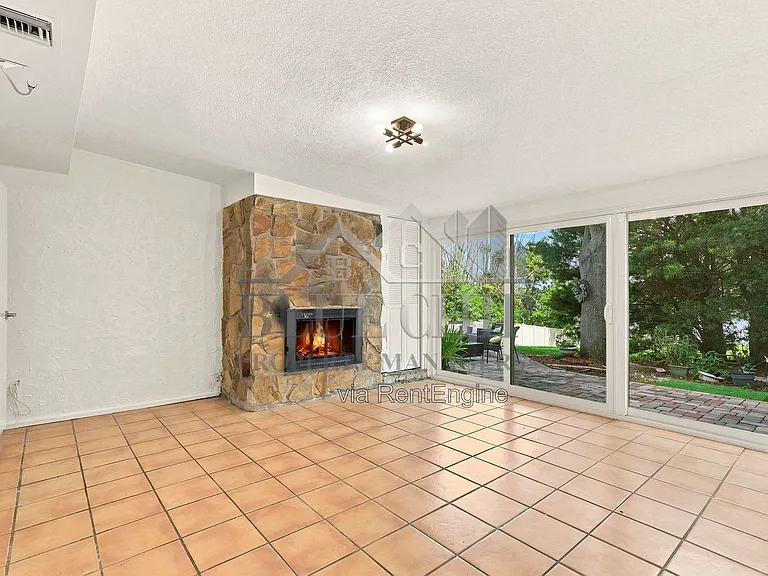 6714 Nina Rosa Dr — Photo 18