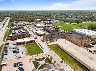 17010 Main St, Grover, MO 63040