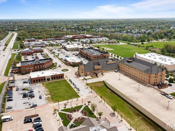 17010 Main St, Grover, MO 63040