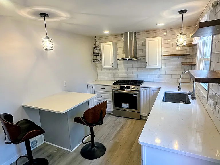 1185 Brighton Rd — Photo 14