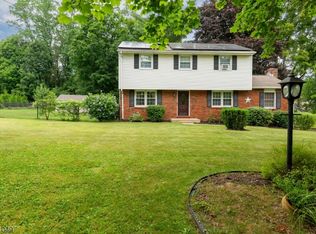 44 Ramar St, Flanders, NJ 07836