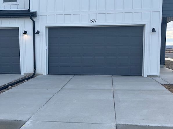 1571 N Summer Springs Cv