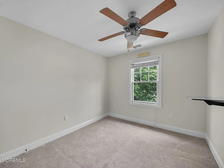 302 Villa Dr — Photo 29