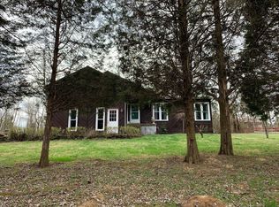 6214 Osage Rd, Crestwood, KY 40014