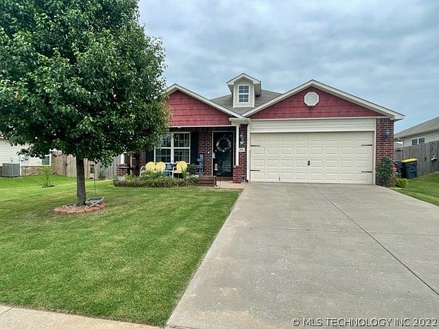 1st image of 14741 Fern Pl