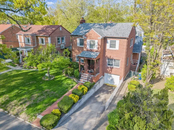 86-49 Dunton Street image 27 of 29