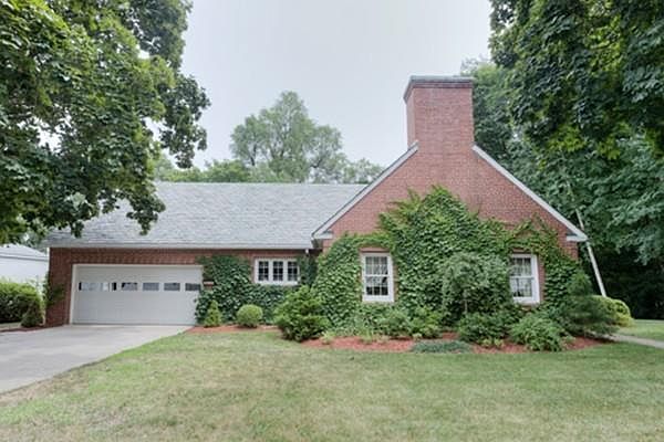 1st image of 62 Forest St