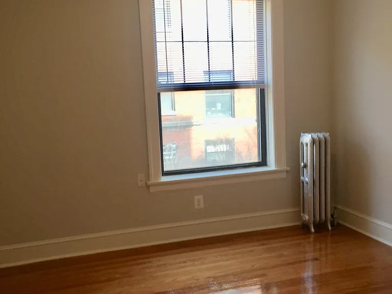 1132 W Pratt Blvd #1E — Photo 9