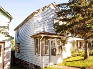 318 E 9th St, Duluth, MN 55805