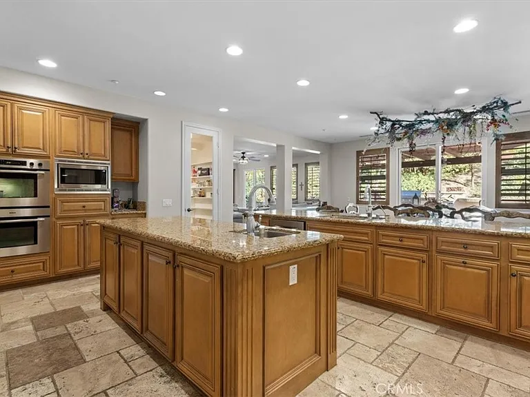 3308 Crosspointe Ct — Photo 23