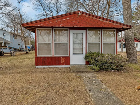 4741 109th Ave, Clear Lake, MN 55319